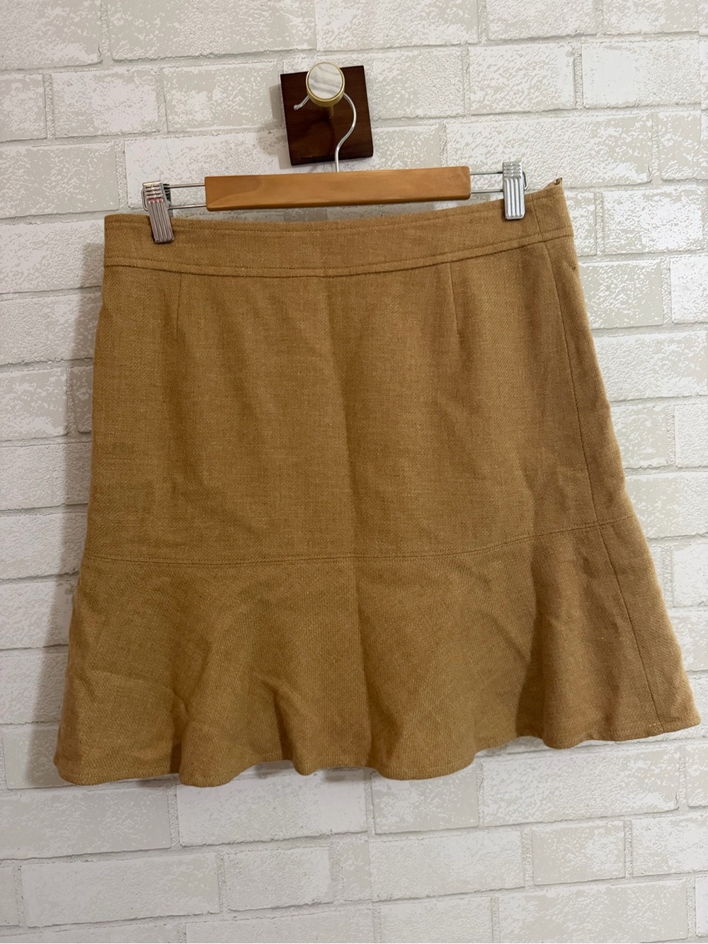 GAP Camel A-Line Flounce Wool Skirt Size 6 #3101